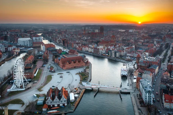 Vista Aérea Hermosa Ciudad Gdansk Atardecer Polonia — Foto de Stock