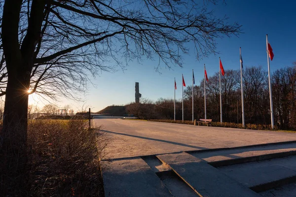 Vlajky Polska Evropská Unie Památníku Westerplatte Gdaňsk — Stock fotografie