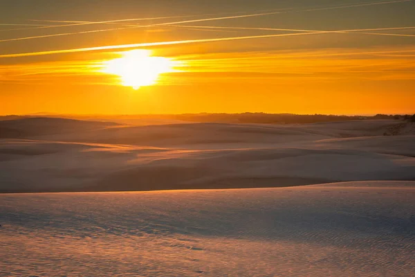 Krásná Scenérie Písečných Dun Národním Parku Slowinski Při Západu Slunce — Stock fotografie