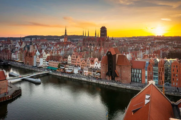 Flygfoto Över Den Vackra Staden Gdansk Vid Solnedgången Polen — Stockfoto