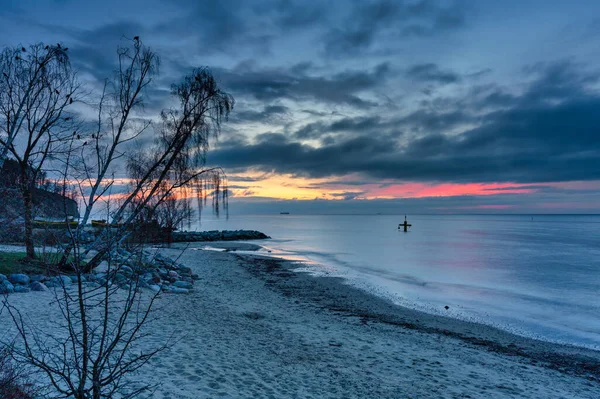 Hermoso Paisaje Playa Acantilado Orlowo Antes Del Amanecer Gdynia Polonia —  Fotos de Stock