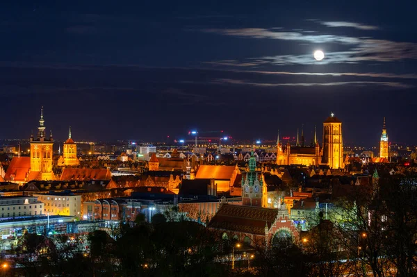 Full Moon Rising City Gdansk Night Poland — Stock Photo, Image