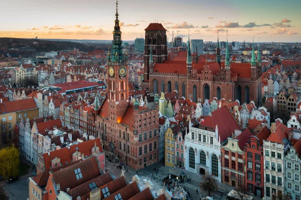 Flygfoto Över Den Vackra Staden Gdansk Vid Solnedgången Polen — Stockfoto