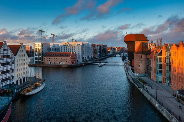 Gün Doğumunda Güzel Gdansk Şehrinin Hava Manzarası Polonya — Stok fotoğraf