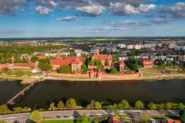 Castle Teutonic Order Malbork Nogat River Poland — Stock Photo, Image