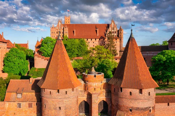 Замок Тевтонского Ордена Малборке Реки Ногат Польша — стоковое фото