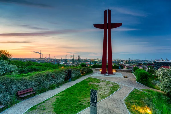Gdansk Poland May 2022 Millenium Cross Gradowa Hill Gdansk Sunset — Stock Photo, Image