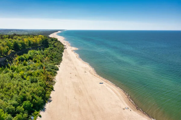 Krajobraz Lotniczy Plaży Jastrzębiu Górze Nad Morzem Bałtyckim Latem Polska — Zdjęcie stockowe