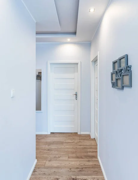 Renovated Gray Hall White Doors — Stockfoto