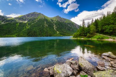 Tatra Dağları, Polonya 'daki Deniz Gölü Gözü' nün inanılmaz manzarası.