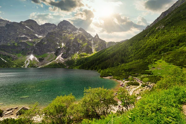 Pôr Sol Surpreendente Nas Montanhas Tatra Acima Olho Lago Mar — Fotografia de Stock