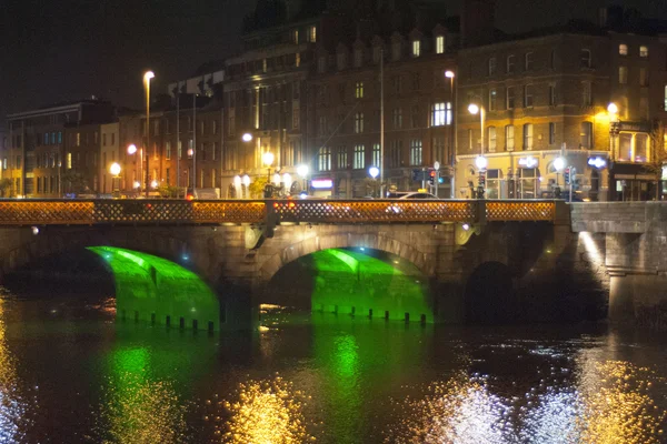 gece bir köprü-Dublin