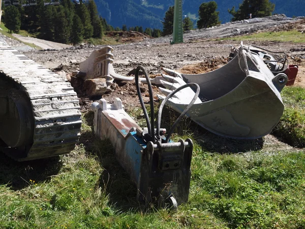 İnşaat ekipmanları