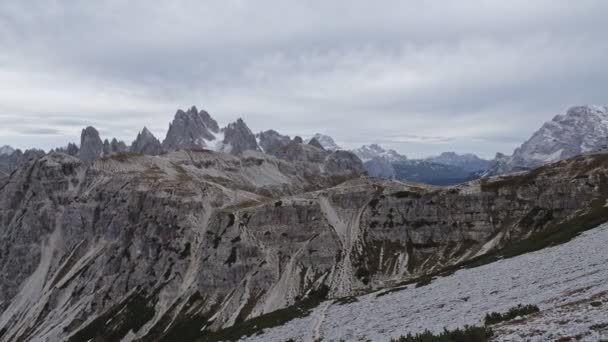 Panoramiczny Widok Słynne Szczyty Dolomitów Park Narodowy Tre Cime Lavaredo — Wideo stockowe