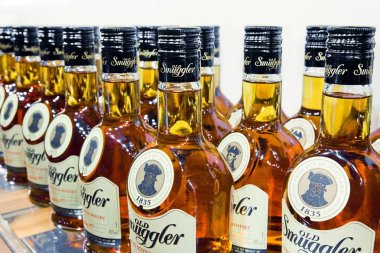 şişe viski harmanlanmış viski eski kaçakçı