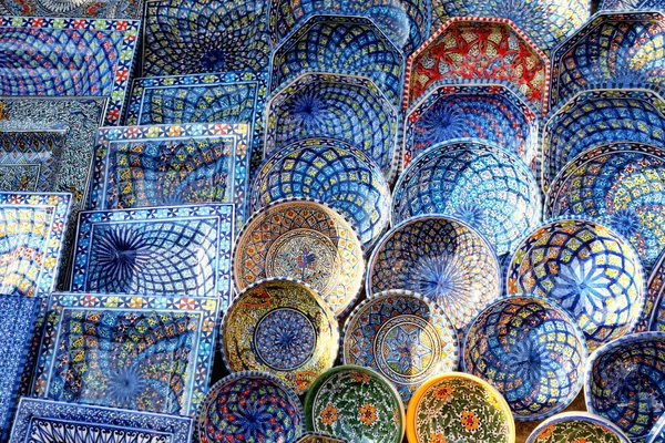 Earthenware in the market — Stock Photo, Image