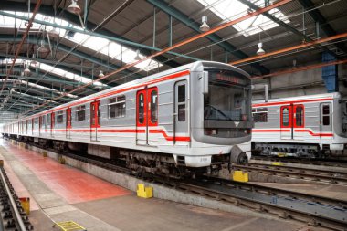 Hostivar, Prag, Çek Cumhuriyeti 'ndeki metro trenleri