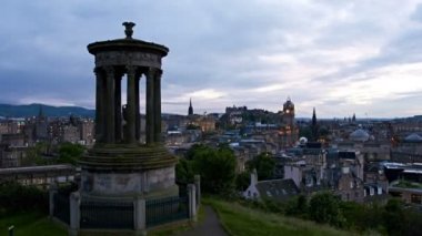 Timelapse günbatımı üzerinde edinburgh, İskoçya