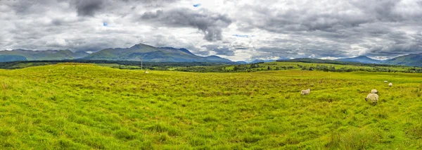 De grijze keteldalen bereik en de ben nevis, Schotland — Stockfoto