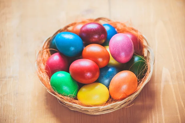 Easter eggs in the basket — Stock Photo, Image