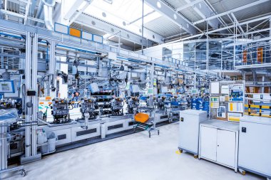 Mlada Boleslav, Çek Cumhuriyeti - 30 Mayıs 2015: Skoda Auto, kurulmasının üzerinden 120 yıl geçti. Skoda, şirket tarihinde milyonlarca motor üretti..