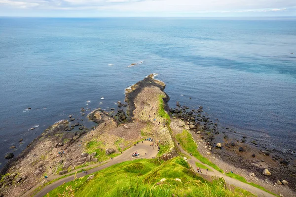 Antenni Näkymä Basaltti Kiviä Muodostumista Giants Causeway County Antrim Pohjois kuvapankkikuva