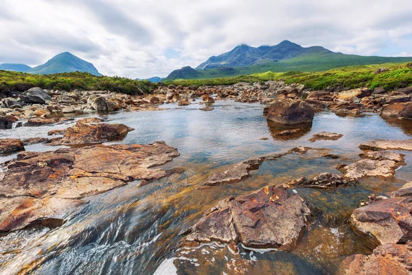 View Sgurr Nan Gillean Basteir Sgurr Bhasteir Sligachan River Isle — Stock Photo, Image