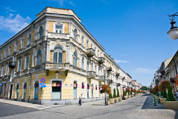 ラドム市、ラドム市の主要な大通りの一つポーランド — ストック写真