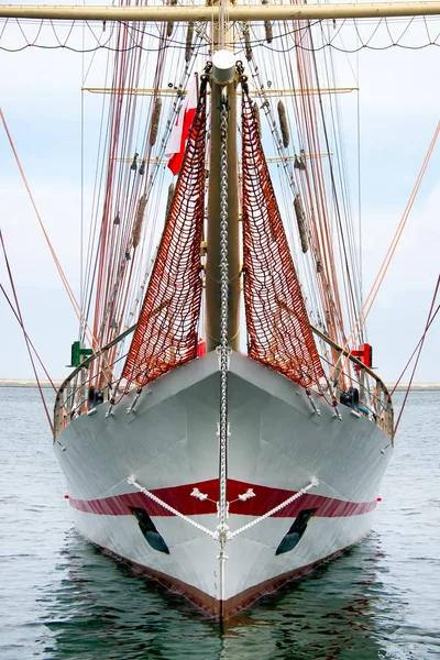 Sailing ship, barquentine prow — Stock Photo, Image