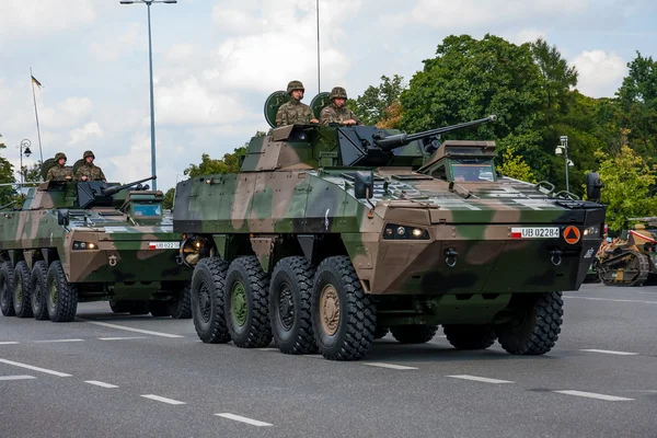 Infanterie Kampffahrzeug Rosomak lizenzfreie Stockfotos