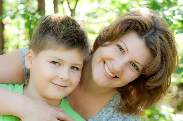 Mother and son outdoors — Stock Photo, Image