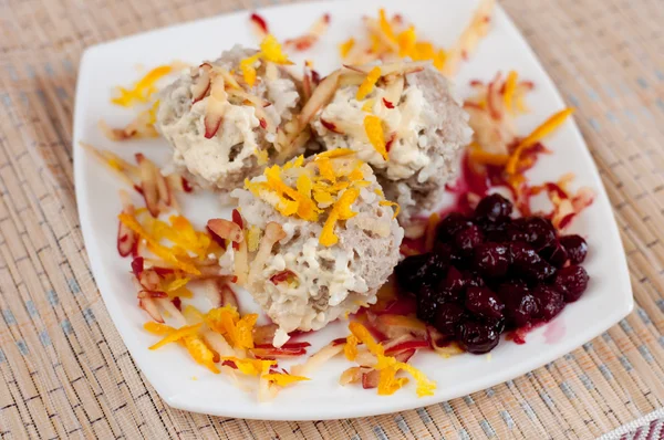 Albóndigas con salsa de arándanos — Foto de Stock