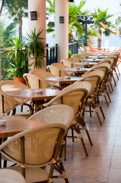 インテリアのオープンエアのレストラン — ストック写真