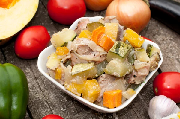 Vegetable stew with meat — Stock Photo, Image