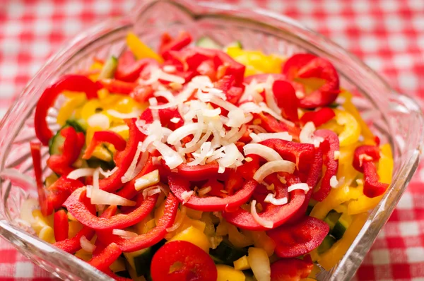 Salade met niet-scherpsmakende pepers — Stockfoto