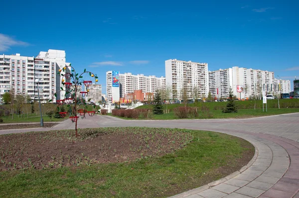 Boulevard de Moscou em uma área residencial — Fotografia de Stock