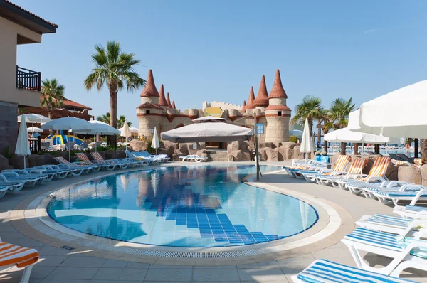 Piscina infantil em um resort na Turquia — Fotografia de Stock