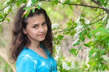 Kız kiraz çiçekleri hakkında