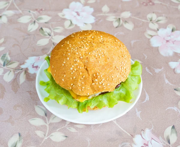 Marul ve peynirli sandviç — Stok fotoğraf