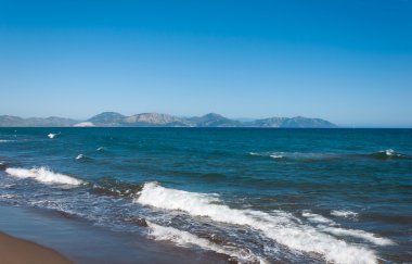 Dalgalı deniz manzarası