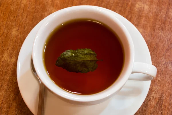 Filiżanka herbaty z mięty — Zdjęcie stockowe