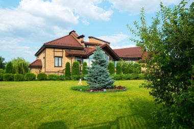 peyzaj tasarım unsurları ile modern yazlık