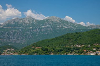 Karadağ 'ın Kotor Körfezi manzarası