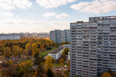 Moskova, Rusya 'daki Zelenograd' da sonbaharın hava manzarası