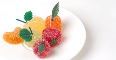 Tabakta çok lezzetli bir şeker var.