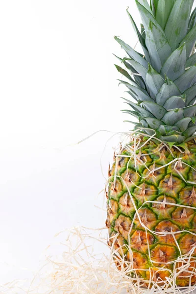 Ananas Witte Achtergrond — Stockfoto