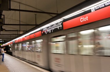 Barselona metrosu
