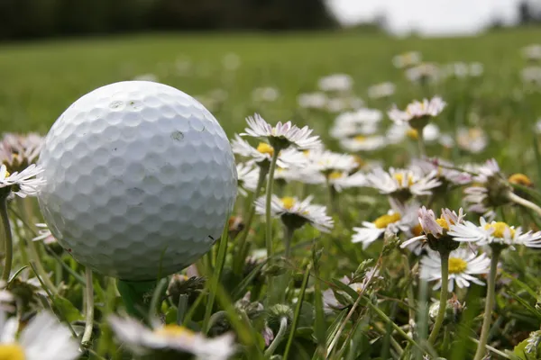 Golfspielen — Stockfoto