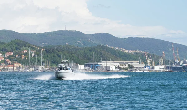 Barco Militar Gris Utilizado Italia Para Lucha Contra Las Drogas —  Fotos de Stock