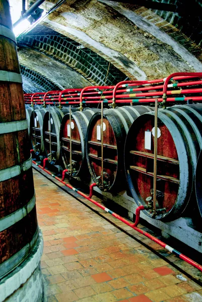 Holzfass Für Wein Industriekeller — Stockfoto